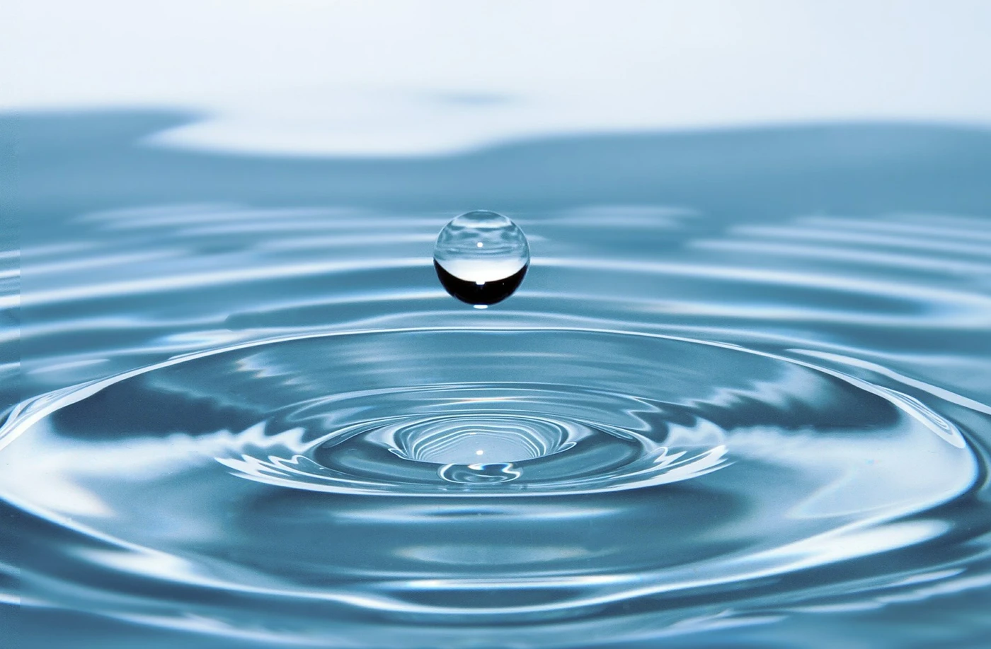 drop-of-water-578897_1920_xs.jpg