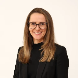 Claudia Obernhuber