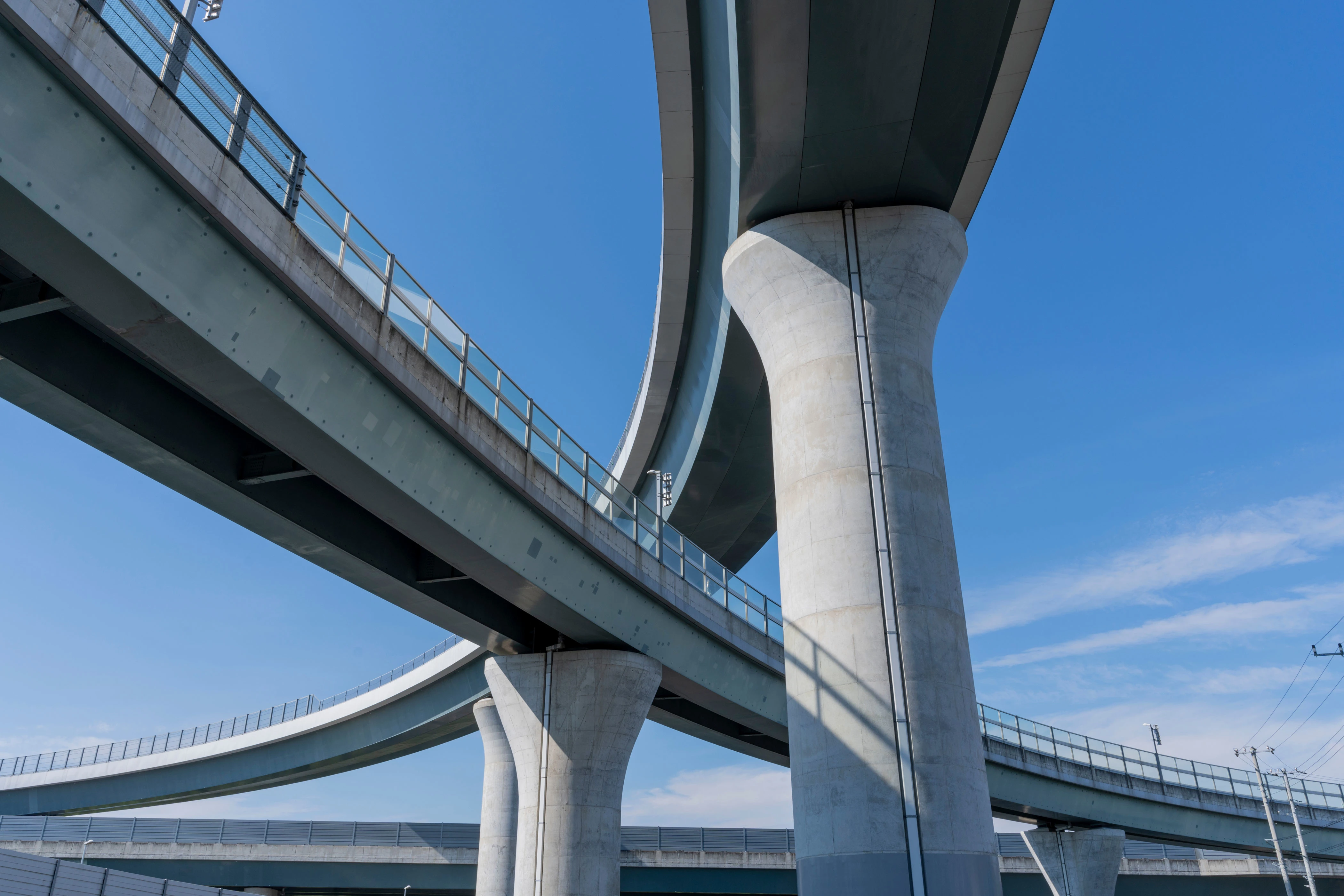 Adobestock 540612724 Brückenpfeiler