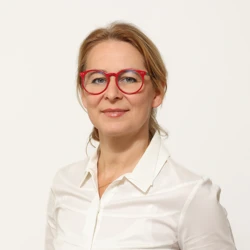 Christa Holzhauser